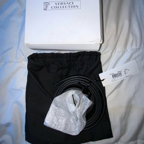 Versace Collection, men's belt, leather, black metallic with gold Versace Emblem - Picture 2 of 9